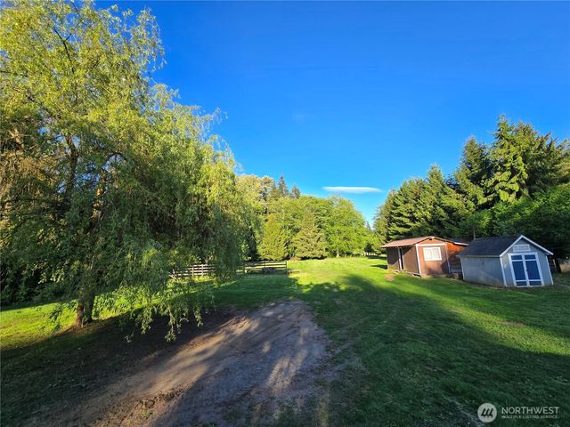 21911 123rd Avenue NE, Arlington, WA 98223
