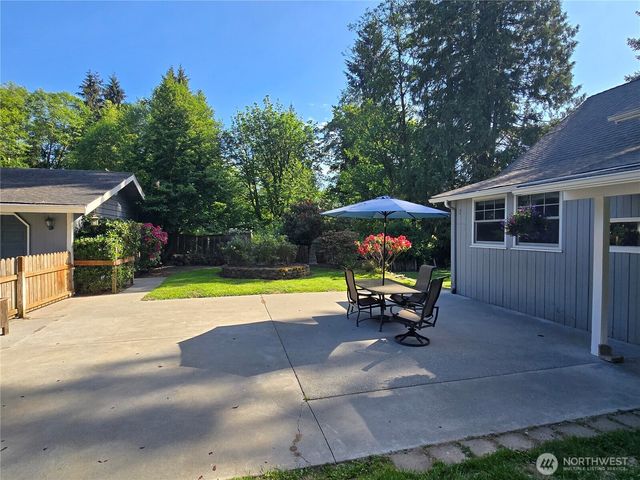 21911 123rd Avenue NE, Arlington, WA 98223