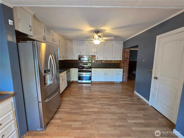 21911 123rd Avenue NE, Arlington, WA 98223
