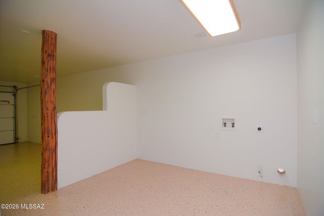 9156 N Jessy Lane, Tucson, AZ 85742