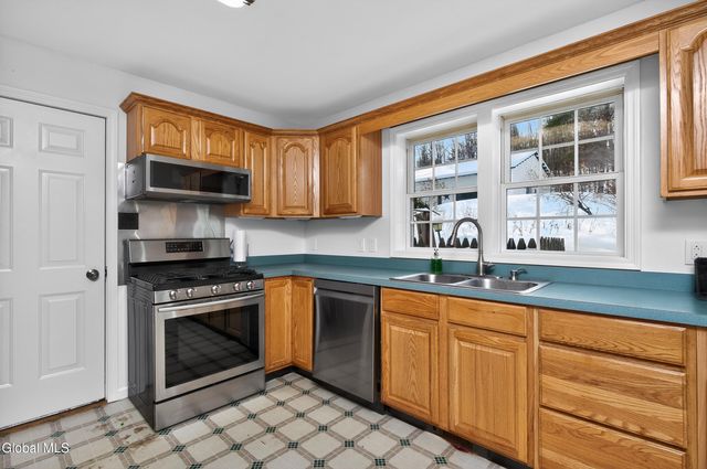 527 Babcock Lake Road, Petersburgh, NY 12138