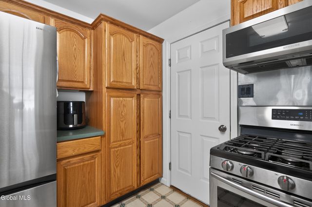 527 Babcock Lake Road, Petersburgh, NY 12138