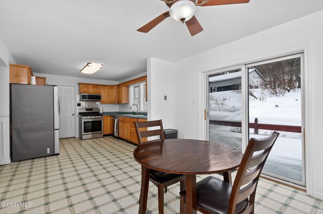 527 Babcock Lake Road, Petersburgh, NY 12138