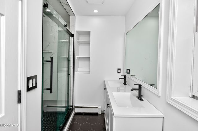 527 Babcock Lake Road, Petersburgh, NY 12138