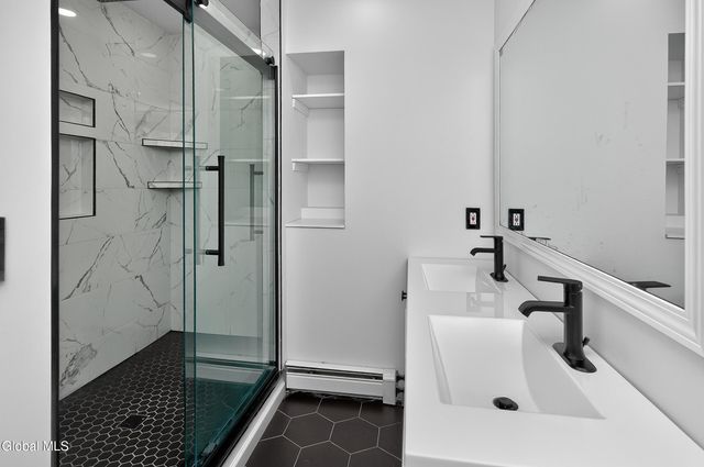 527 Babcock Lake Road, Petersburgh, NY 12138