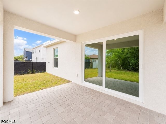 2925 NE 6th AVE, Cape Coral, FL 33909