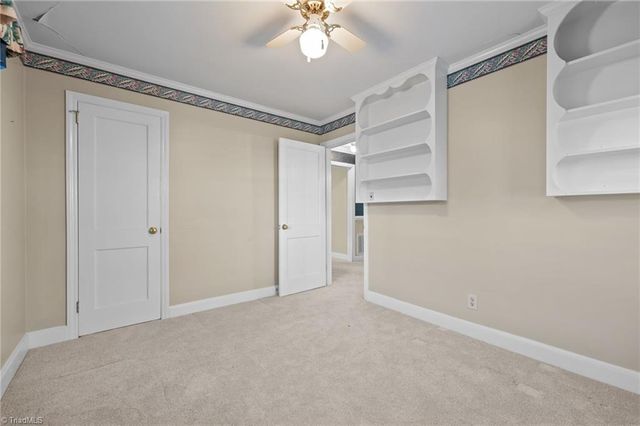 2009 Roanoke Drive, Greensboro, NC 27408