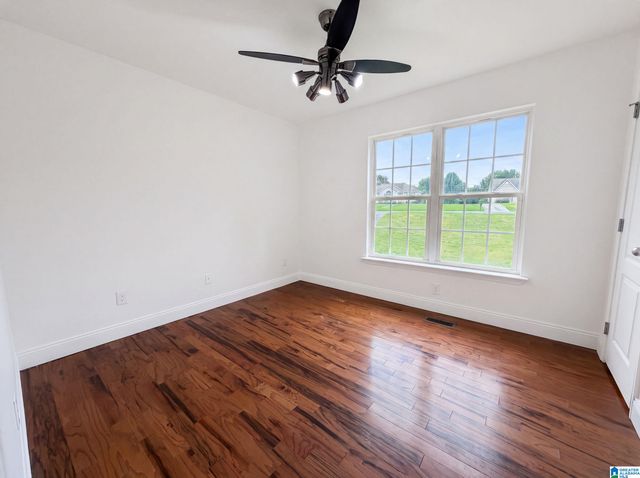 100 MIRANDA ROAD, Warrior, AL 35180