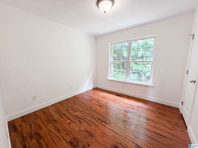 100 MIRANDA ROAD, Warrior, AL 35180