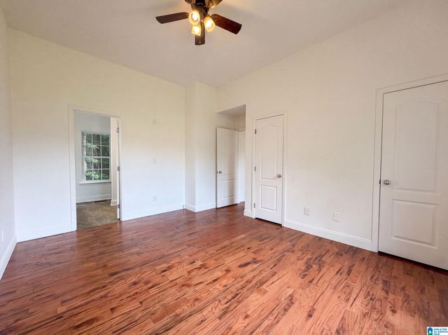 100 MIRANDA ROAD, Warrior, AL 35180