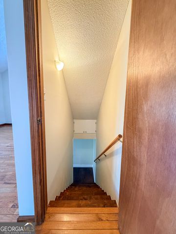 94 Grimes Nose, Sautee Nacoochee, GA 30571