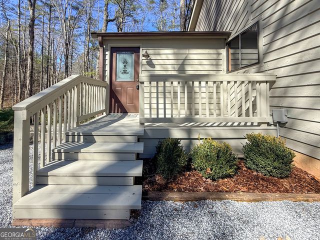 94 Grimes Nose, Sautee Nacoochee, GA 30571