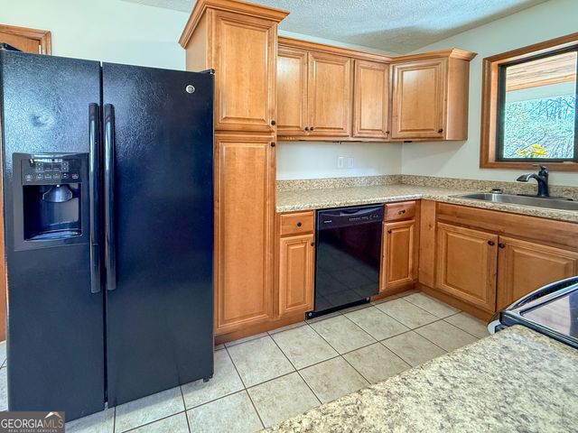 94 Grimes Nose, Sautee Nacoochee, GA 30571