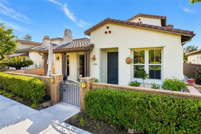 27988 Red Pine Court, Valencia, CA 91354