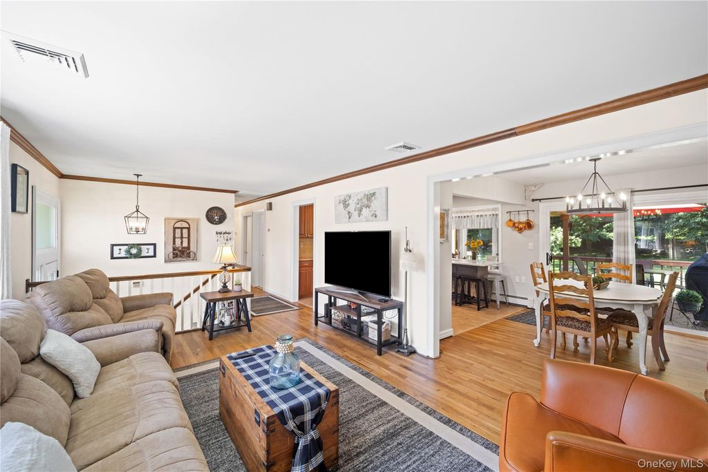 6 Reeback Drive, Ossining, NY 10562 — photo 3