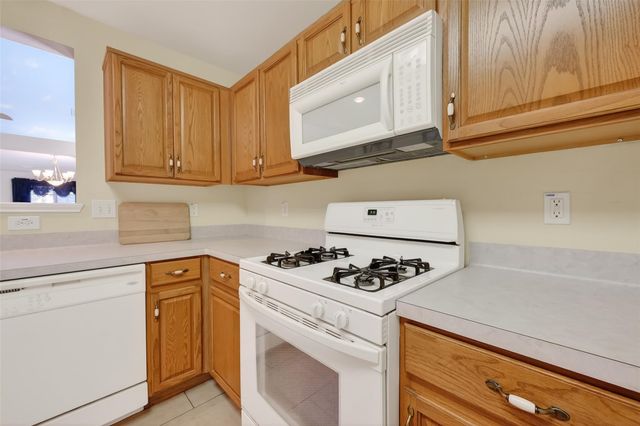 16211 Cole Bridge Lane, Cypress, TX 77429