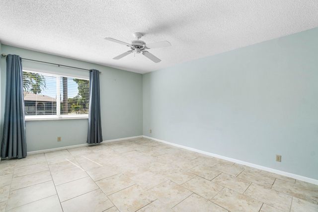 322 Pine Ridge Circle A-2, Greenacres, FL 33463