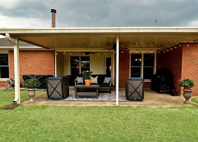 223 LAKESHORE Drive, Pike Road, AL 36064