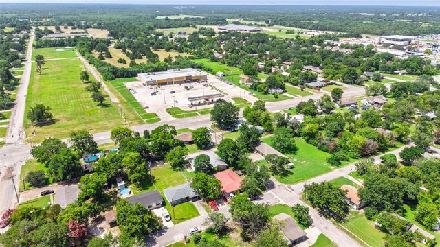 1507 Jefferson Street, Commerce, TX 75428
