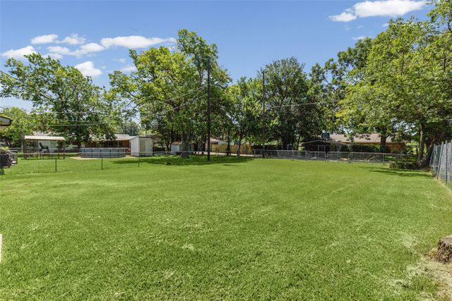 1507 Jefferson Street, Commerce, TX 75428