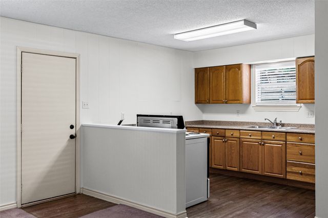 1507 Jefferson Street, Commerce, TX 75428