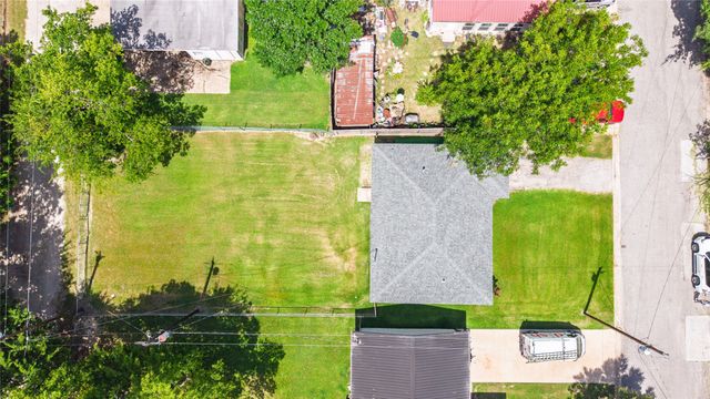 1507 Jefferson Street, Commerce, TX 75428
