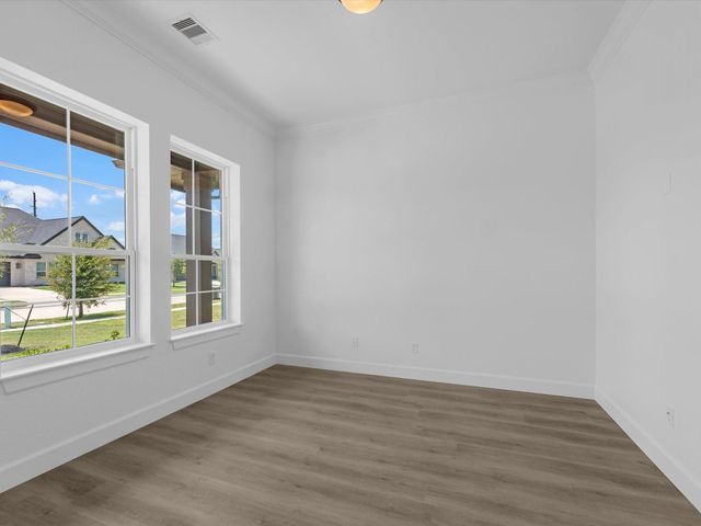 10006 Goliad Drive, Mont Belvieu, TX 77523