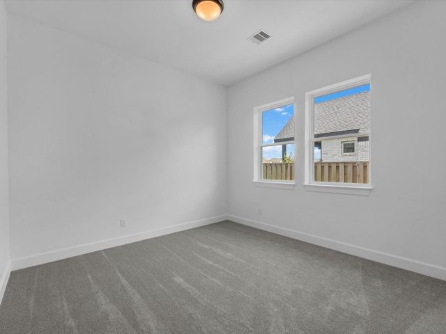 10006 Goliad Drive, Mont Belvieu, TX 77523