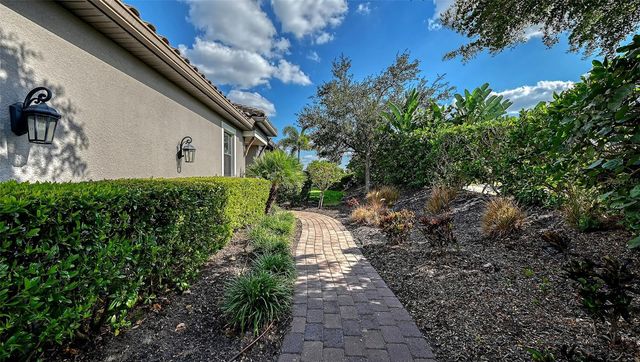 8760 TRATTORIA TERRACE, Sarasota, FL 34238