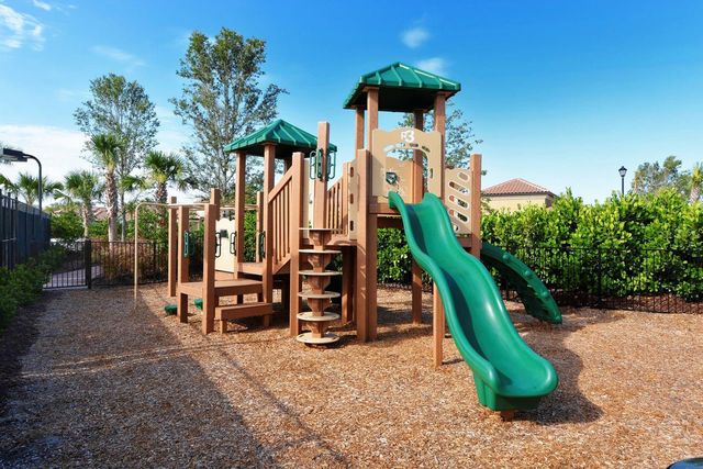 8760 TRATTORIA TERRACE, Sarasota, FL 34238