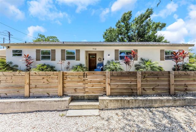 710 31ST AVENUE N, St Petersburg, FL 33704
