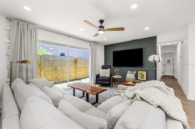 710 31ST AVENUE N, St Petersburg, FL 33704