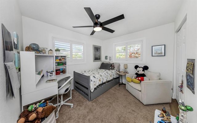 710 31ST AVENUE N, St Petersburg, FL 33704