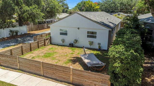 710 31ST AVENUE N, St Petersburg, FL 33704