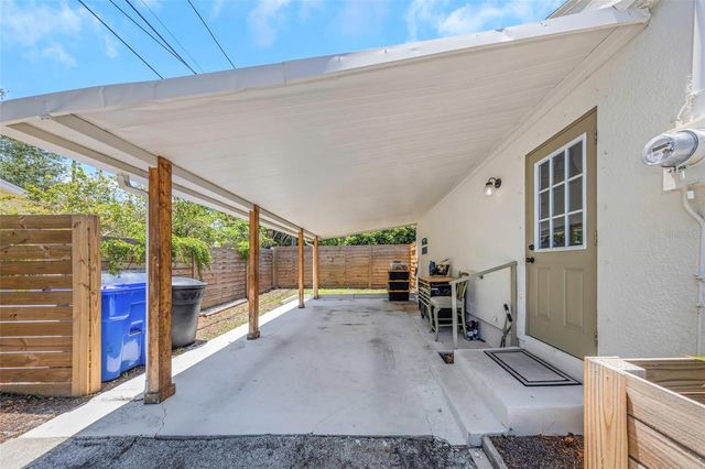 710 31ST AVENUE N, St Petersburg, FL 33704
