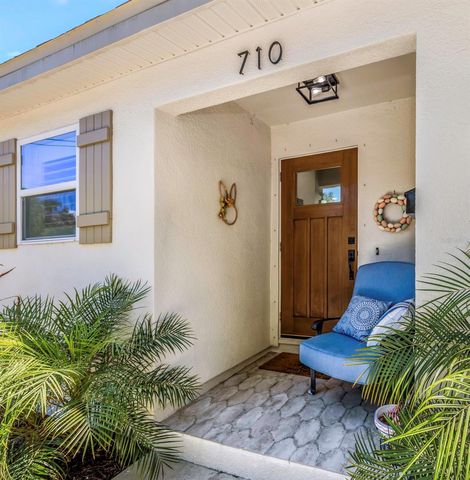710 31ST AVENUE N, St Petersburg, FL 33704