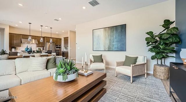 3335 E CRAFTSMAN Lane, San Tan Valley, AZ 85140