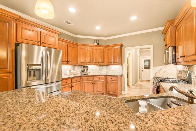 9717 Wild Mountain Drive, Sherwood, AR 72120