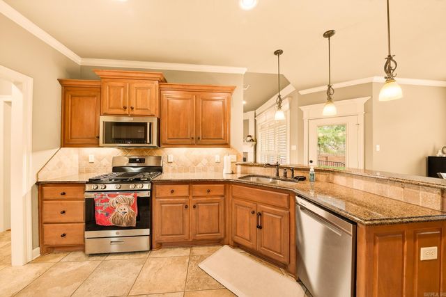 9717 Wild Mountain Drive, Sherwood, AR 72120