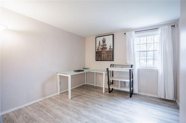 135 Maple Hill Farm Road, Penfield, NY 14526