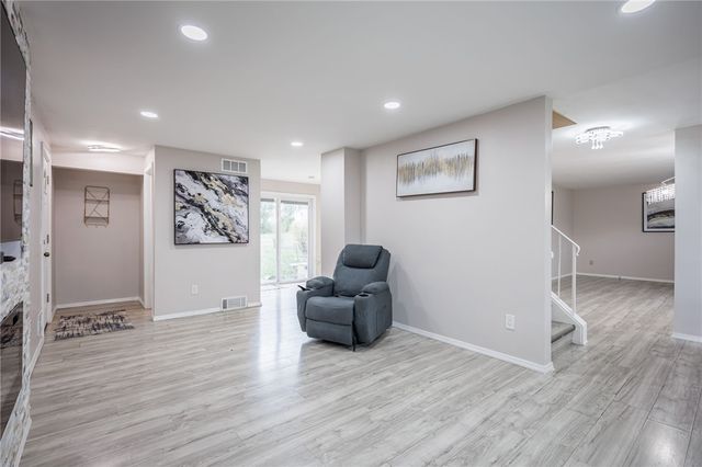 135 Maple Hill Farm Road, Penfield, NY 14526