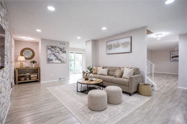 135 Maple Hill Farm Road, Penfield, NY 14526