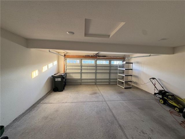 912 W 30th Terrace, Lawrence, KS 66046