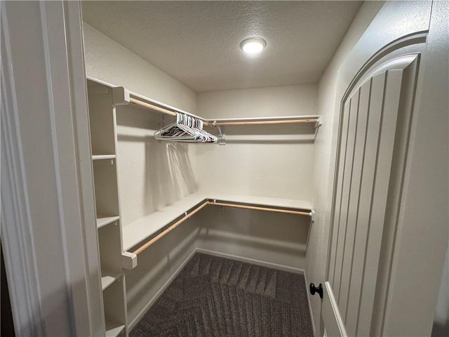 912 W 30th Terrace, Lawrence, KS 66046