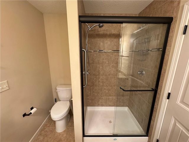 912 W 30th Terrace, Lawrence, KS 66046