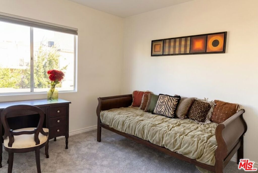 Image 19 of property listing at 20111 Leadwell Street 3, Winnetka, CA 91306