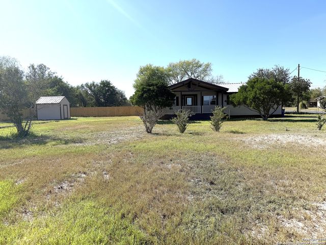 305 Youst, Beeville, TX 78102