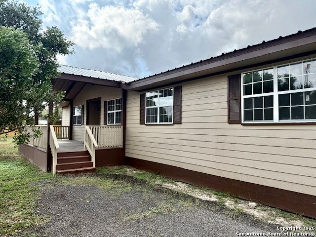 305 Youst, Beeville, TX 78102