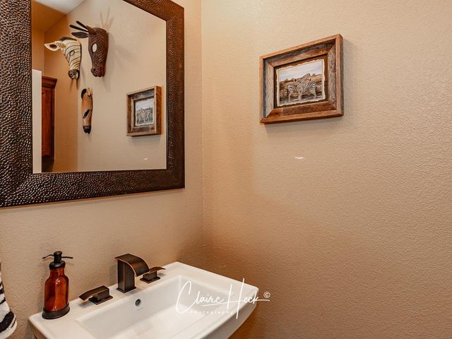 803 Trinidad Place, Midland, TX 79705