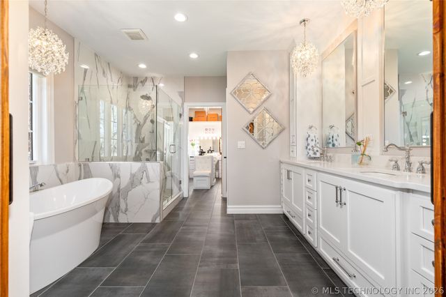 56281 E 305 Road, Afton, OK 74331